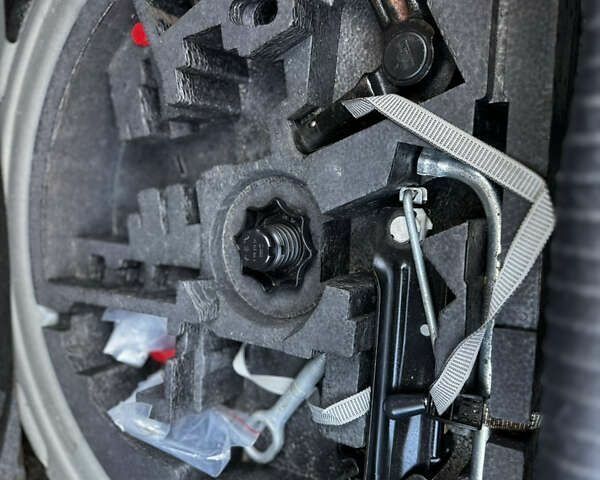 Фольксваген Гольф, объемом двигателя 1.4 л и пробегом 237 тыс. км за 5100 $, фото 16 на Automoto.ua