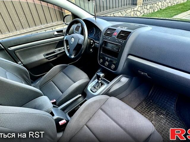 Фольксваген Гольф, объемом двигателя 1.6 л и пробегом 215 тыс. км за 6500 $, фото 9 на Automoto.ua