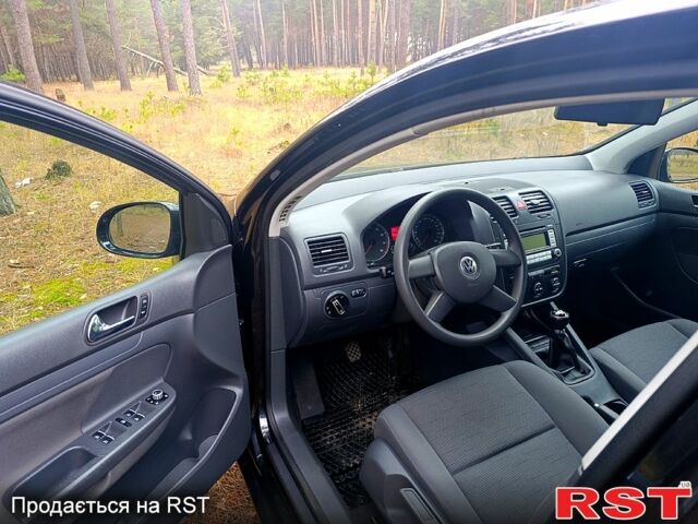 Фольксваген Гольф, объемом двигателя 1.6 л и пробегом 200 тыс. км за 5700 $, фото 7 на Automoto.ua