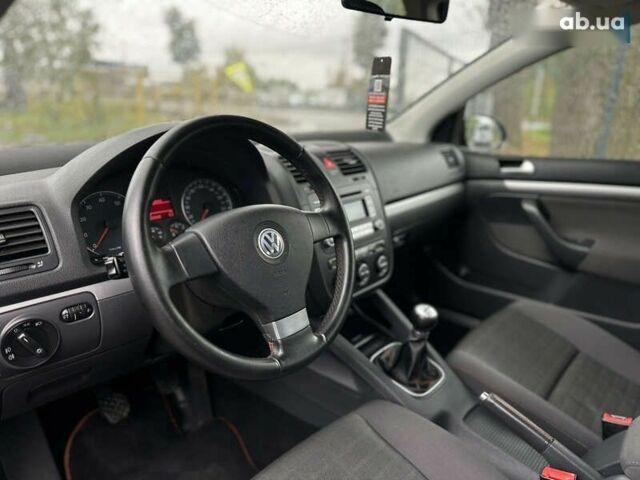 Фольксваген Гольф, объемом двигателя 1.6 л и пробегом 221 тыс. км за 6600 $, фото 23 на Automoto.ua