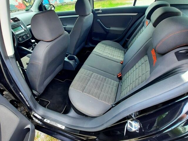 Фольксваген Гольф, объемом двигателя 1.6 л и пробегом 82 тыс. км за 6700 $, фото 8 на Automoto.ua