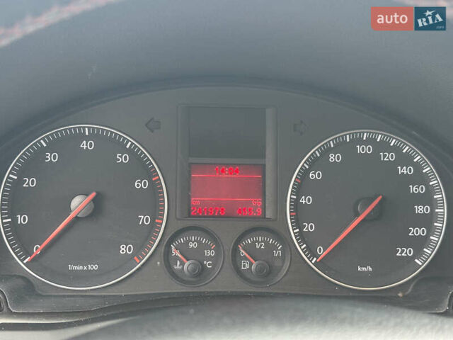 Фольксваген Гольф, об'ємом двигуна 1.4 л та пробігом 242 тис. км за 5800 $, фото 14 на Automoto.ua