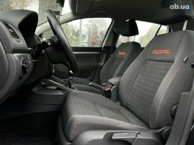 Фольксваген Гольф, объемом двигателя 1.6 л и пробегом 221 тыс. км за 6600 $, фото 25 на Automoto.ua