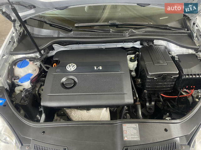 Фольксваген Гольф, объемом двигателя 1.4 л и пробегом 235 тыс. км за 5600 $, фото 2 на Automoto.ua