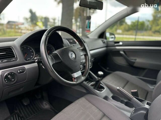 Фольксваген Гольф, объемом двигателя 1.6 л и пробегом 228 тыс. км за 5600 $, фото 25 на Automoto.ua