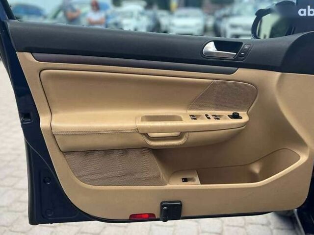 Фольксваген Гольф, объемом двигателя 1.6 л и пробегом 170 тыс. км за 6700 $, фото 6 на Automoto.ua