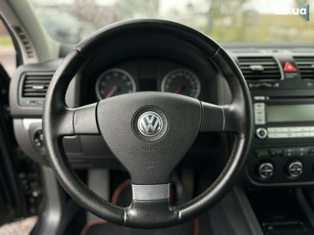 Фольксваген Гольф, объемом двигателя 1.6 л и пробегом 221 тыс. км за 6600 $, фото 28 на Automoto.ua