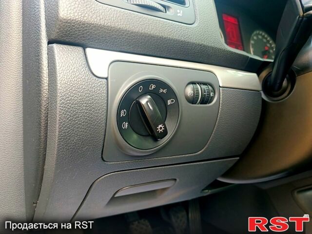 Фольксваген Гольф, объемом двигателя 1.4 л и пробегом 199 тыс. км за 6200 $, фото 6 на Automoto.ua