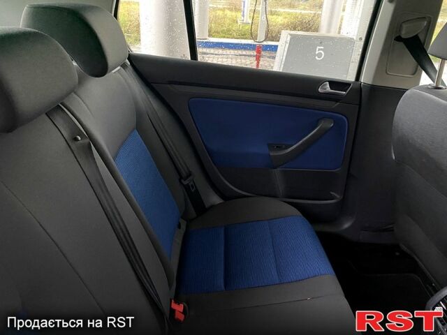 Фольксваген Гольф, объемом двигателя 1.6 л и пробегом 189 тыс. км за 5900 $, фото 7 на Automoto.ua