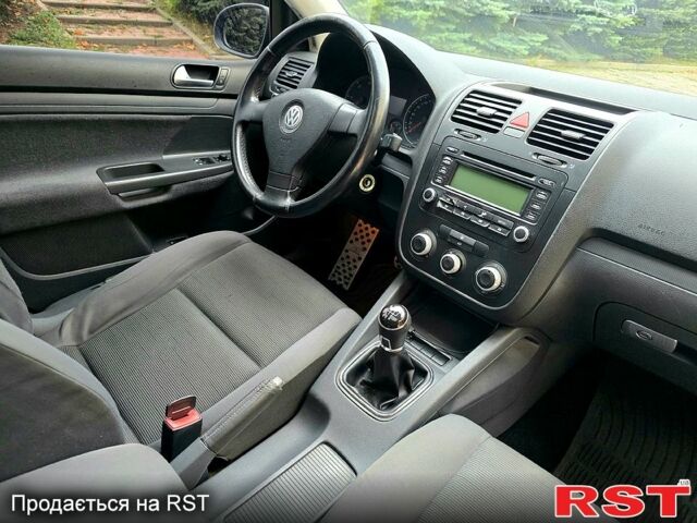 Фольксваген Гольф, объемом двигателя 1.9 л и пробегом 203 тыс. км за 4800 $, фото 7 на Automoto.ua