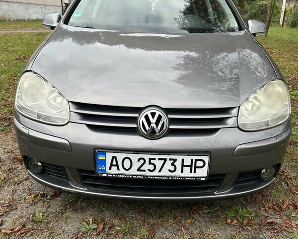 Фольксваген Гольф, объемом двигателя 1.97 л и пробегом 255 тыс. км за 6500 $, фото 1 на Automoto.ua