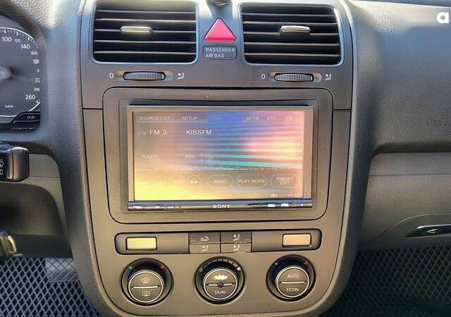 Фольксваген Гольф, объемом двигателя 1.6 л и пробегом 334 тыс. км за 5299 $, фото 10 на Automoto.ua