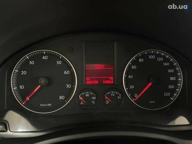 Фольксваген Гольф, объемом двигателя 1.4 л и пробегом 266 тыс. км за 4990 $, фото 18 на Automoto.ua