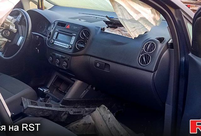 Фольксваген Гольф, об'ємом двигуна 1.4 л та пробігом 300 тис. км за 2000 $, фото 5 на Automoto.ua