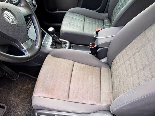 Фольксваген Гольф, объемом двигателя 1.6 л и пробегом 192 тыс. км за 6850 $, фото 8 на Automoto.ua