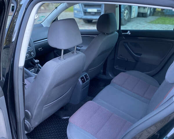 Фольксваген Гольф, объемом двигателя 1.4 л и пробегом 254 тыс. км за 6250 $, фото 17 на Automoto.ua