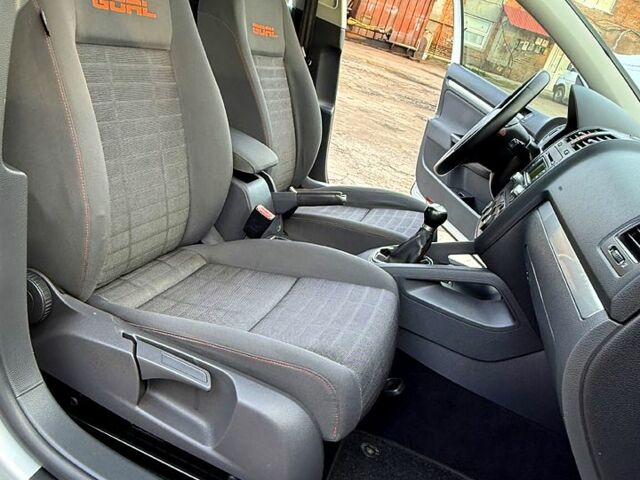 Фольксваген Гольф, объемом двигателя 1.6 л и пробегом 198 тыс. км за 6500 $, фото 9 на Automoto.ua