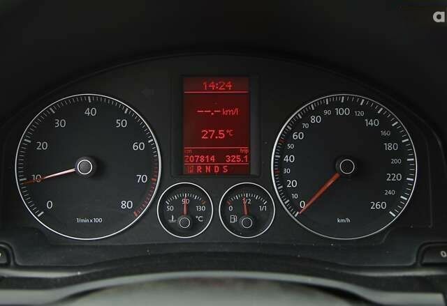 Фольксваген Гольф, об'ємом двигуна 1.4 л та пробігом 207 тис. км за 6500 $, фото 14 на Automoto.ua