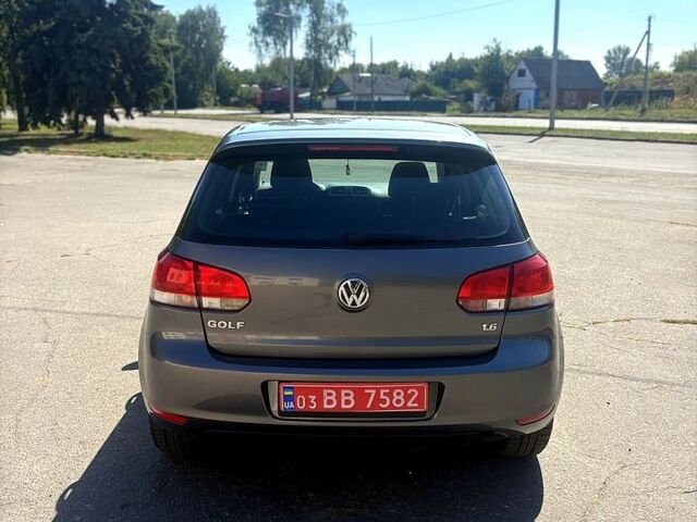 Фольксваген Гольф, объемом двигателя 1.6 л и пробегом 232 тыс. км за 7499 $, фото 3 на Automoto.ua
