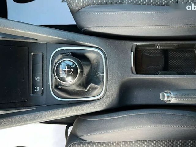 Фольксваген Гольф, объемом двигателя 1.4 л и пробегом 248 тыс. км за 6999 $, фото 17 на Automoto.ua