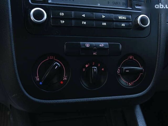 Фольксваген Гольф, об'ємом двигуна 1.4 л та пробігом 212 тис. км за 5300 $, фото 19 на Automoto.ua