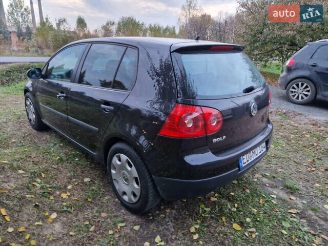 Фольксваген Гольф, объемом двигателя 1.6 л и пробегом 206 тыс. км за 5850 $, фото 3 на Automoto.ua