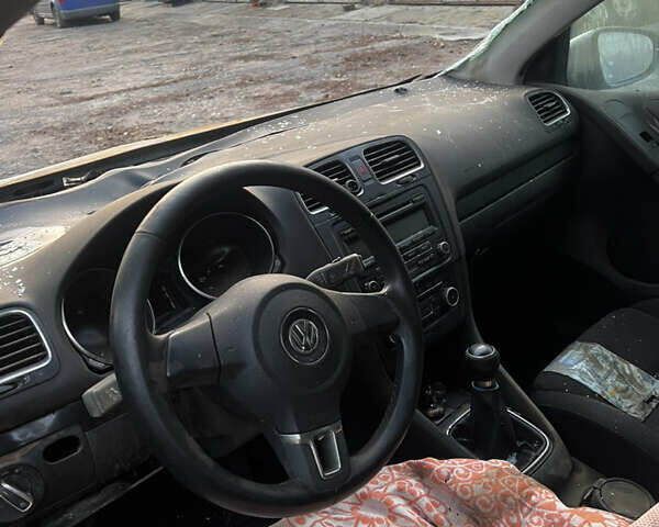 Фольксваген Гольф, об'ємом двигуна 1.6 л та пробігом 200 тис. км за 2500 $, фото 8 на Automoto.ua