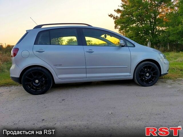 Фольксваген Гольф, объемом двигателя 1.6 л и пробегом 237 тыс. км за 6299 $, фото 5 на Automoto.ua