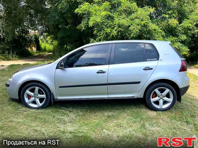 Фольксваген Гольф, об'ємом двигуна 1.6 л та пробігом 197 тис. км за 5850 $, фото 1 на Automoto.ua