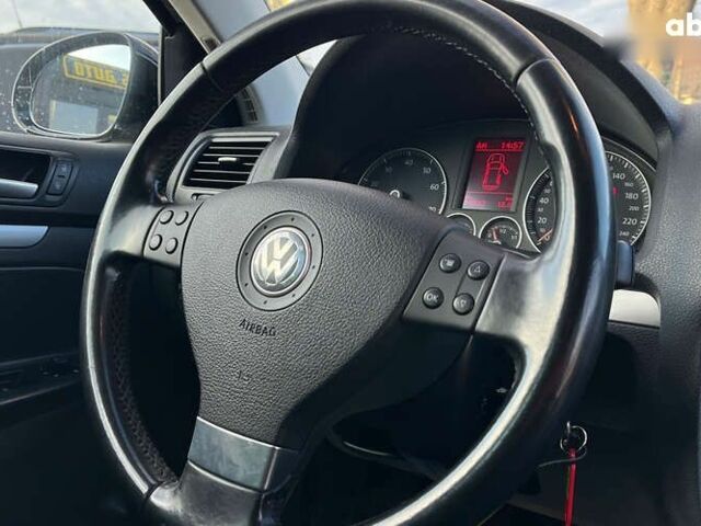Фольксваген Гольф, объемом двигателя 1.4 л и пробегом 248 тыс. км за 6999 $, фото 14 на Automoto.ua