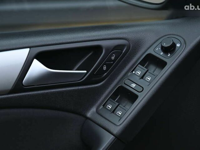 Фольксваген Гольф, об'ємом двигуна 1.6 л та пробігом 217 тис. км за 7700 $, фото 19 на Automoto.ua