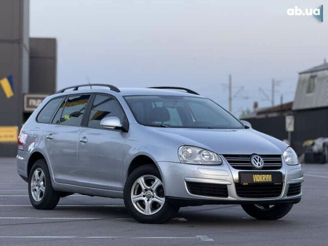 Фольксваген Гольф, объемом двигателя 1.6 л и пробегом 287 тыс. км за 5950 $, фото 7 на Automoto.ua