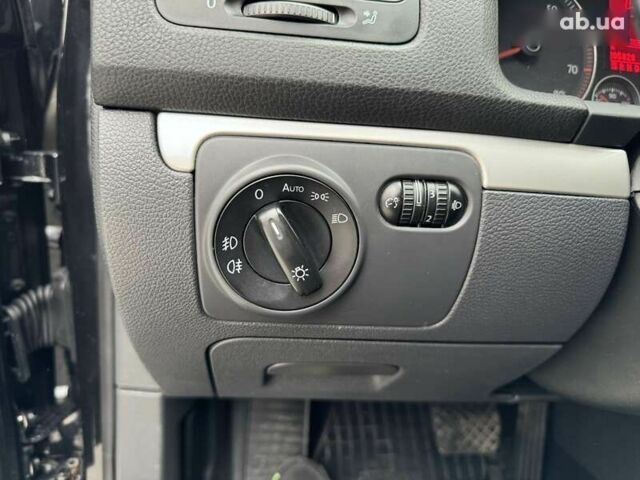 Фольксваген Гольф, об'ємом двигуна 1.4 л та пробігом 205 тис. км за 6500 $, фото 28 на Automoto.ua