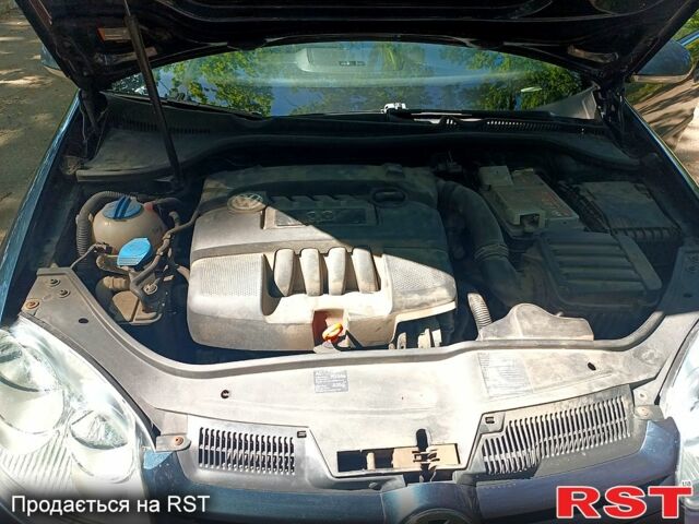 Фольксваген Гольф, объемом двигателя 1.6 л и пробегом 223 тыс. км за 5800 $, фото 4 на Automoto.ua