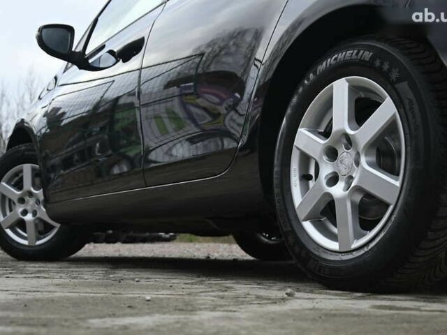 Фольксваген Гольф, об'ємом двигуна 1.6 л та пробігом 217 тис. км за 7700 $, фото 12 на Automoto.ua