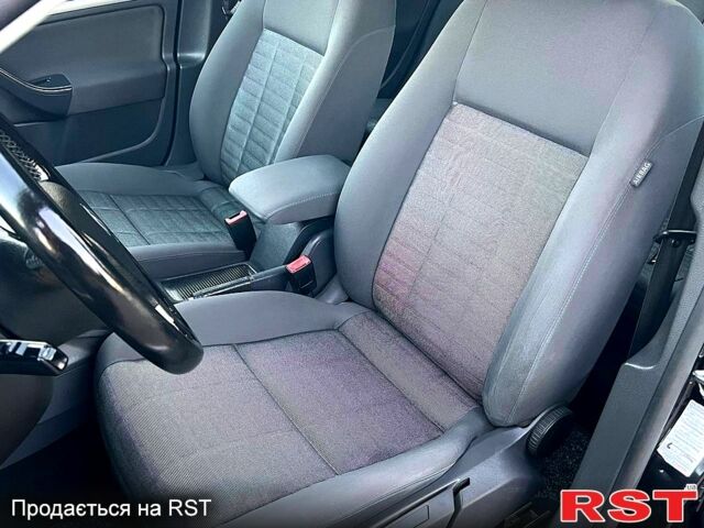 Фольксваген Гольф, об'ємом двигуна 1.6 л та пробігом 189 тис. км за 5999 $, фото 5 на Automoto.ua