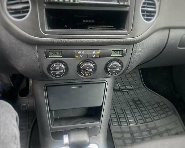 Фольксваген Гольф, объемом двигателя 0 л и пробегом 242 тыс. км за 6200 $, фото 2 на Automoto.ua