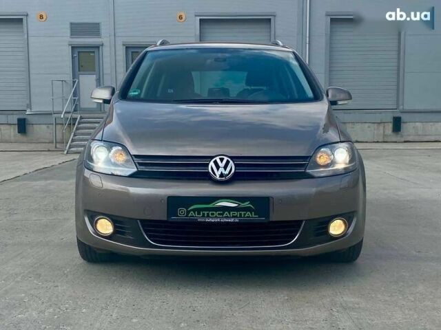 Фольксваген Гольф, объемом двигателя 1.6 л и пробегом 137 тыс. км за 8490 $, фото 3 на Automoto.ua