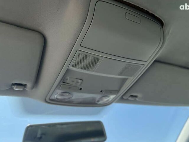 Фольксваген Гольф, объемом двигателя 1.6 л и пробегом 194 тыс. км за 7300 $, фото 25 на Automoto.ua