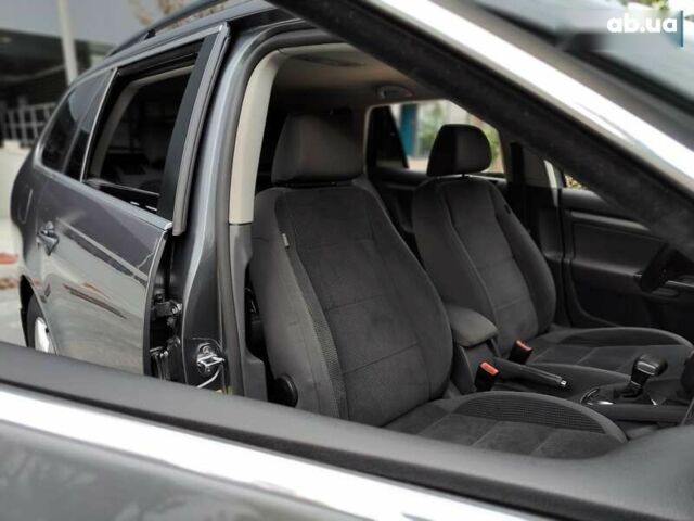 Фольксваген Гольф, об'ємом двигуна 1.4 л та пробігом 230 тис. км за 5990 $, фото 27 на Automoto.ua