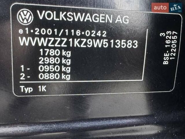 Фольксваген Гольф, объемом двигателя 1.6 л и пробегом 231 тыс. км за 7500 $, фото 17 на Automoto.ua