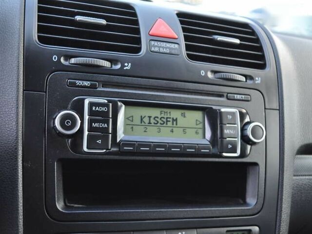 Фольксваген Гольф, объемом двигателя 1.4 л и пробегом 223 тыс. км за 6600 $, фото 27 на Automoto.ua