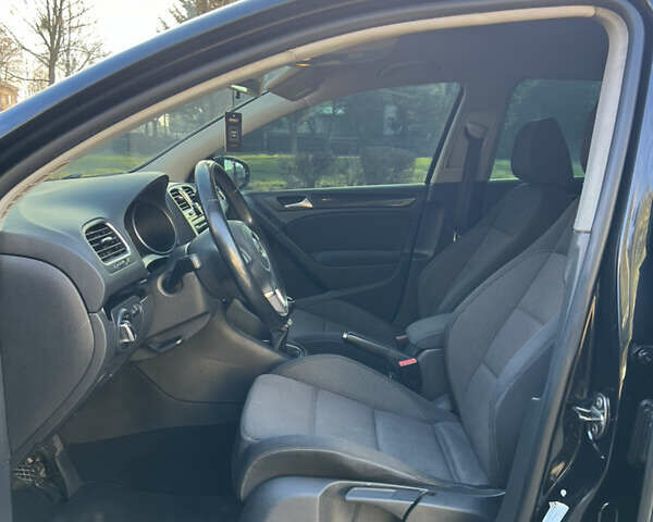 Фольксваген Гольф, объемом двигателя 1.39 л и пробегом 242 тыс. км за 7700 $, фото 22 на Automoto.ua