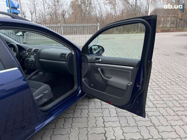 Фольксваген Гольф, объемом двигателя 1.4 л и пробегом 210 тыс. км за 5490 $, фото 24 на Automoto.ua