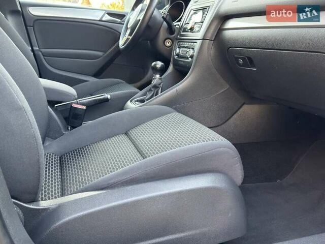 Фольксваген Гольф, объемом двигателя 1.6 л и пробегом 231 тыс. км за 7500 $, фото 20 на Automoto.ua