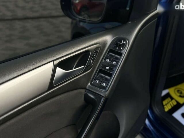 Фольксваген Гольф, объемом двигателя 1.4 л и пробегом 276 тыс. км за 6999 $, фото 17 на Automoto.ua