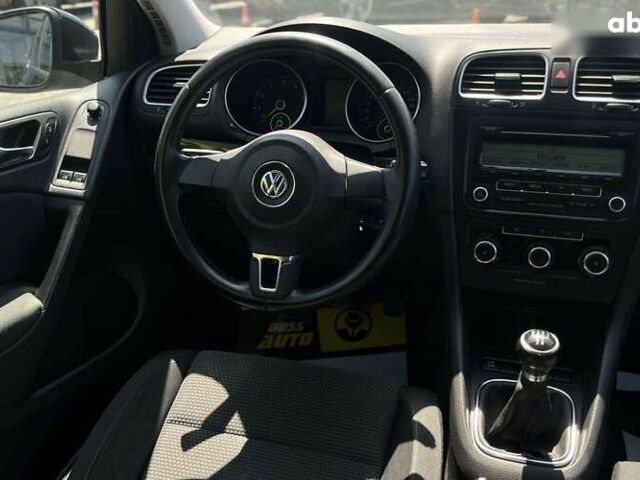 Фольксваген Гольф, объемом двигателя 1.6 л и пробегом 194 тыс. км за 7300 $, фото 14 на Automoto.ua