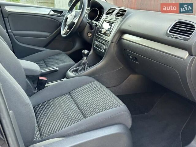 Фольксваген Гольф, объемом двигателя 1.6 л и пробегом 231 тыс. км за 7500 $, фото 21 на Automoto.ua