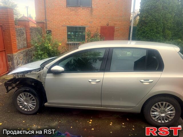 Фольксваген Гольф, объемом двигателя 1.4 л и пробегом 45 тыс. км за 6800 $, фото 4 на Automoto.ua