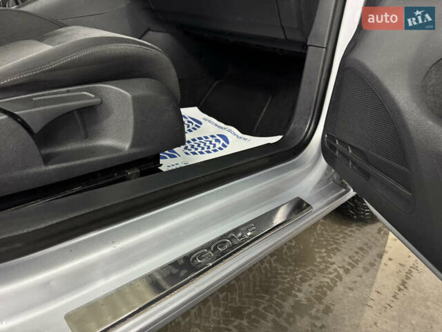 Фольксваген Гольф, об'ємом двигуна 1.4 л та пробігом 194 тис. км за 6950 $, фото 22 на Automoto.ua